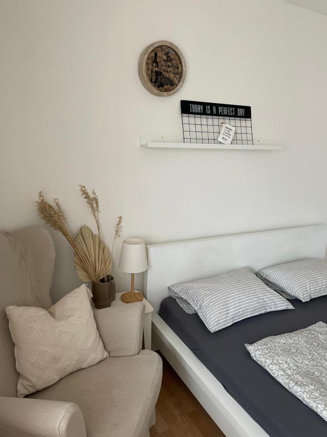 Apartment Dubnica-Prejta 2 Dubnica nad Váhom Dış mekan fotoğraf